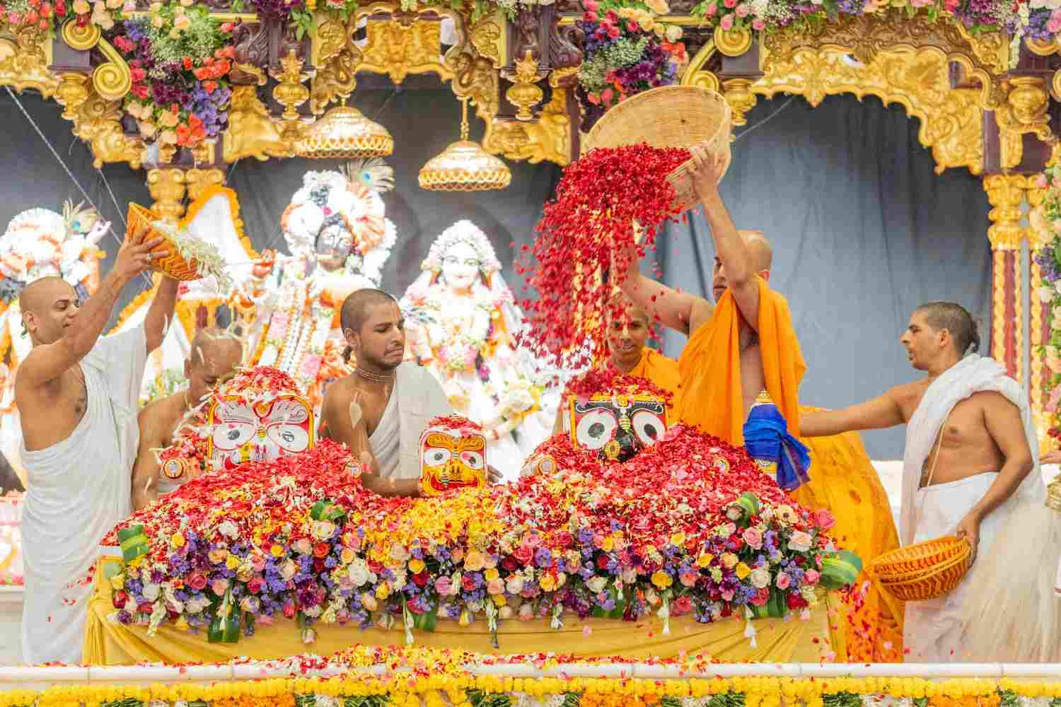 Deity Shringar at Altar